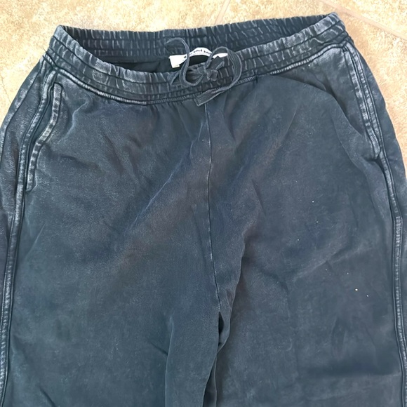 Women’s Mineral Washed Terry Knit Pants Ash colored size large - Picture 2 of 6